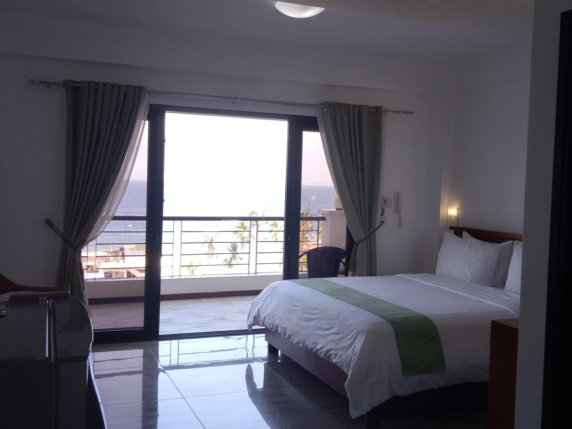 Manarra Sea View Resort Puerto Galera Exteriör bild