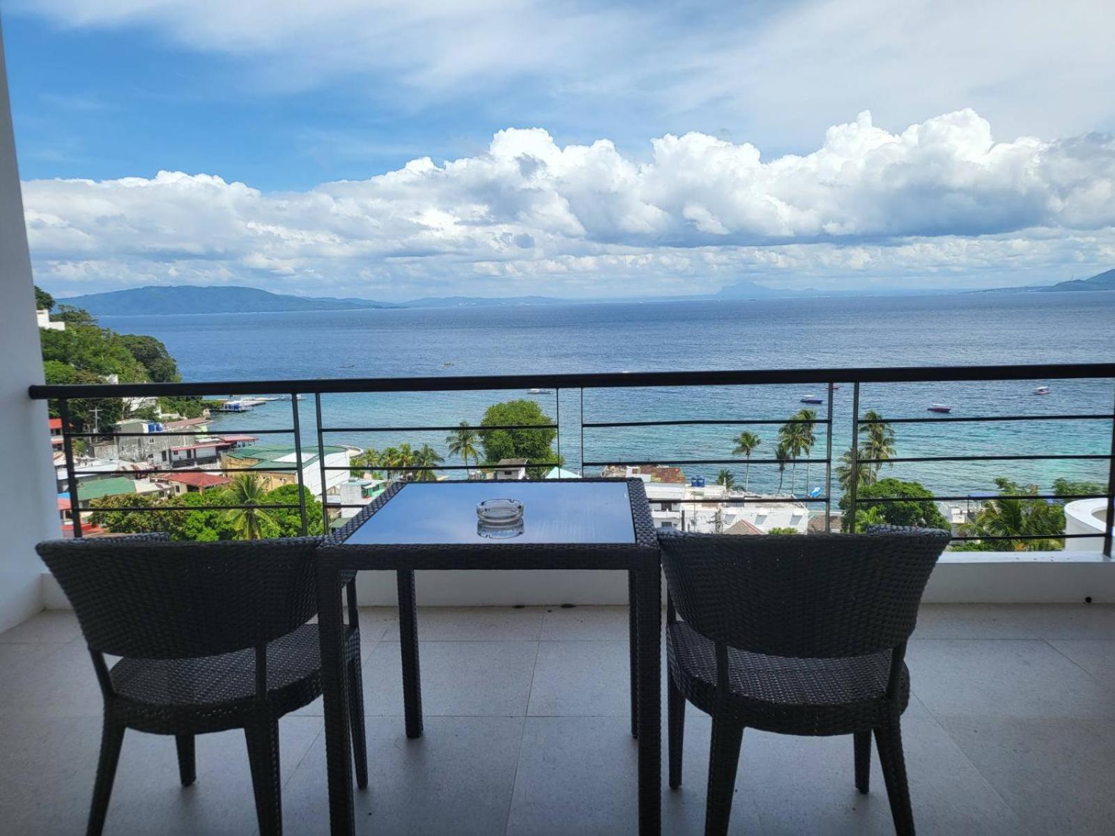 Manarra Sea View Resort Puerto Galera Exteriör bild